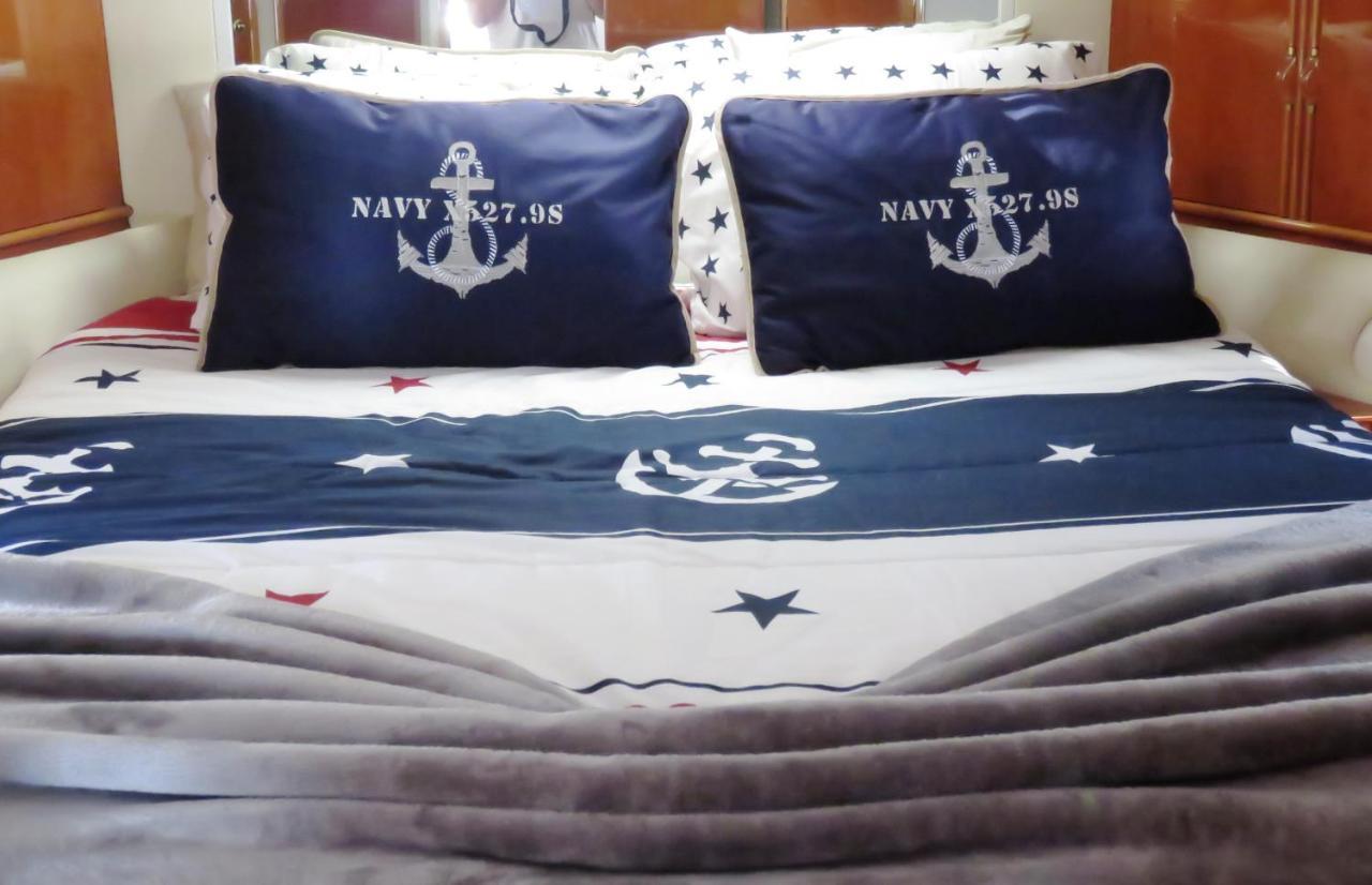 Hotel Aquadouro Yacht Radames - Sleep Boat Experience Castelo de Paiva Exterior foto