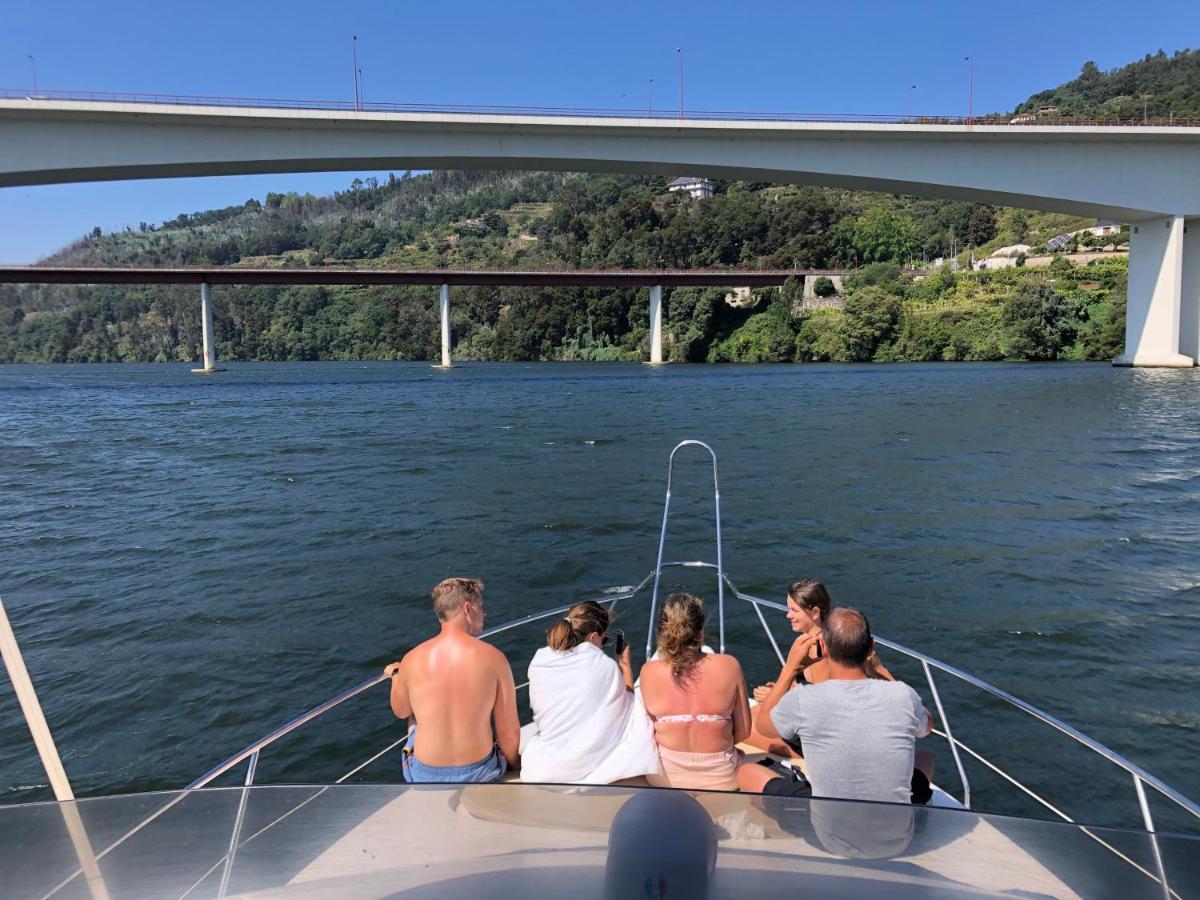 Hotel Aquadouro Yacht Radames - Sleep Boat Experience Castelo de Paiva Exterior foto