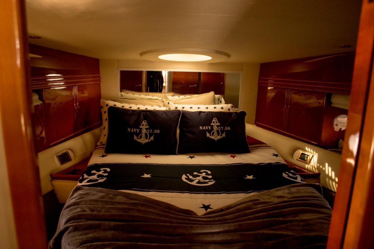 Hotel Aquadouro Yacht Radames - Sleep Boat Experience Castelo de Paiva Exterior foto