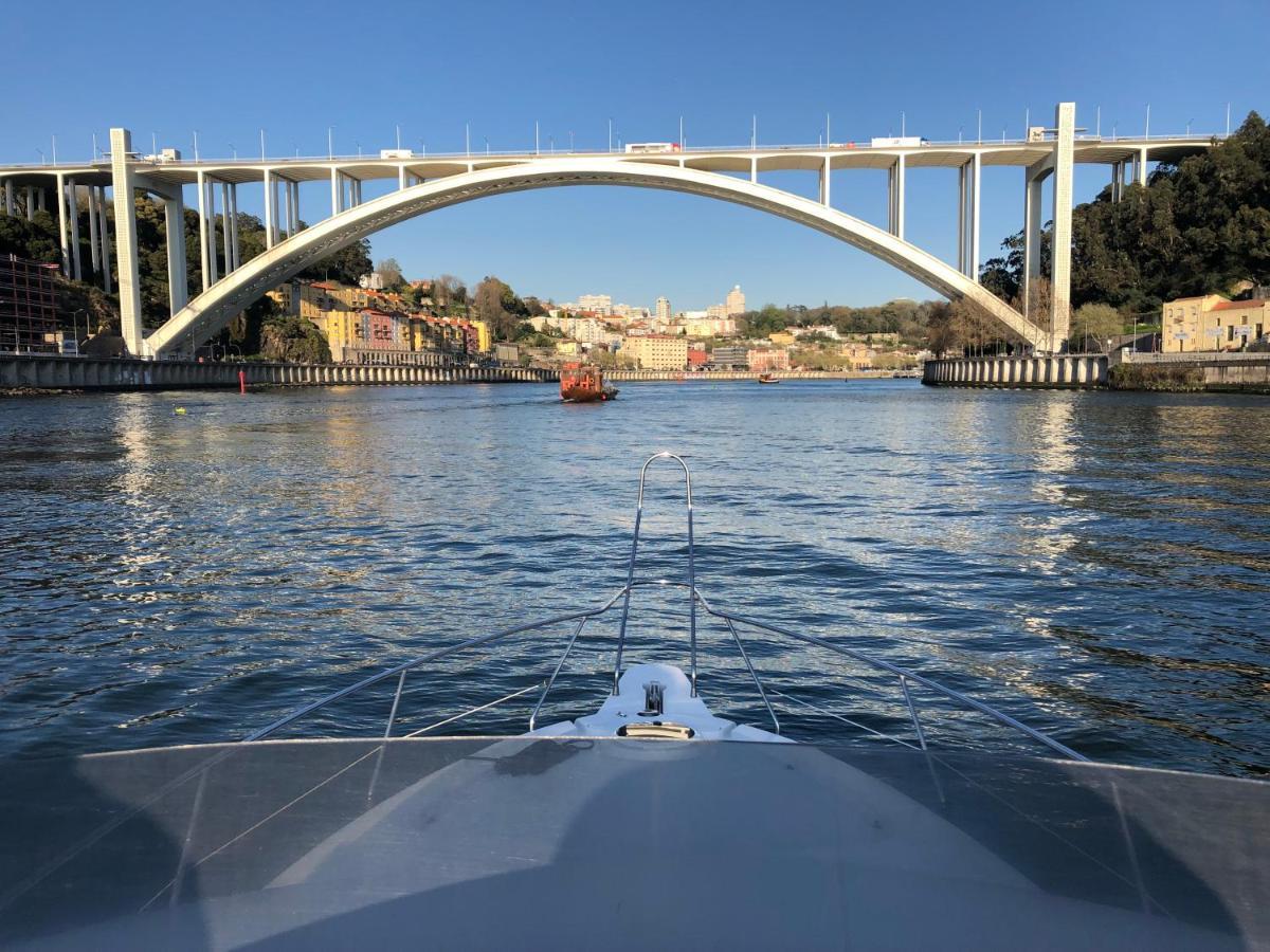 Hotel Aquadouro Yacht Radames - Sleep Boat Experience Castelo de Paiva Exterior foto