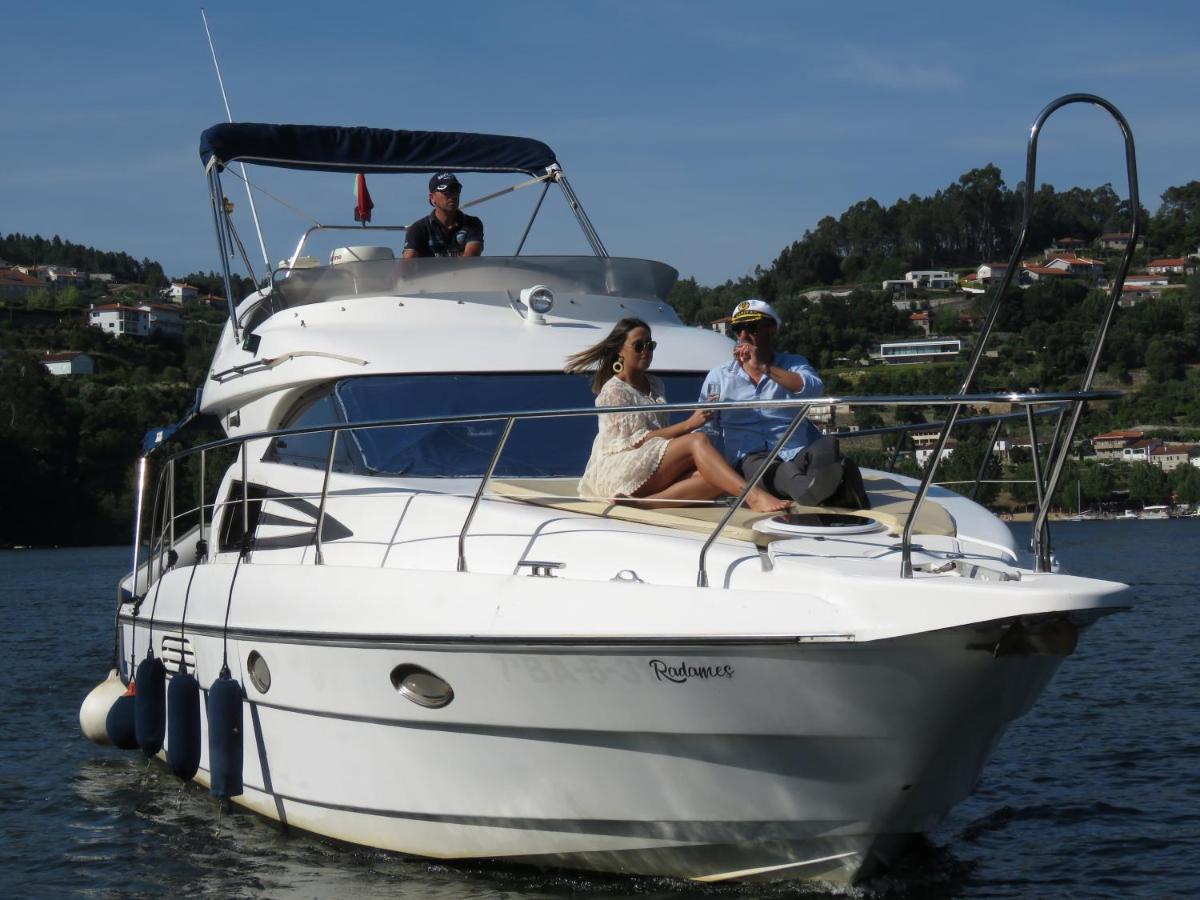 Hotel Aquadouro Yacht Radames - Sleep Boat Experience Castelo de Paiva Exterior foto